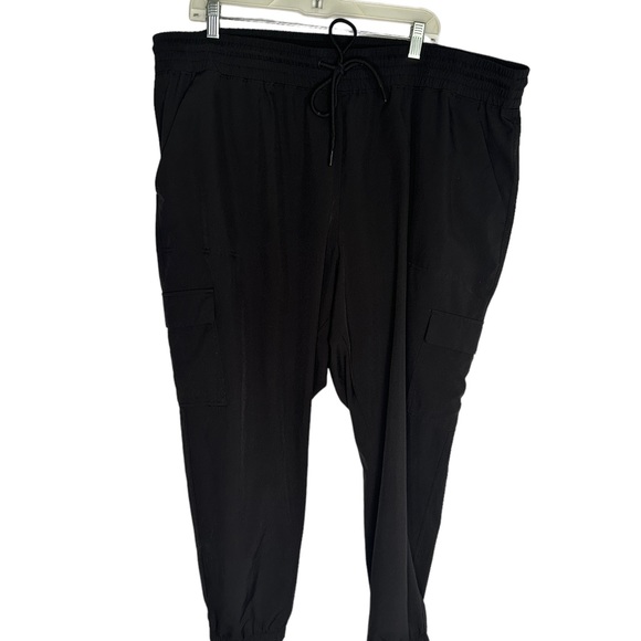 Old Navy Stretch Tech Cargo Jogger Pants for Women Jet Black Size XXL - Picture 13 of 13